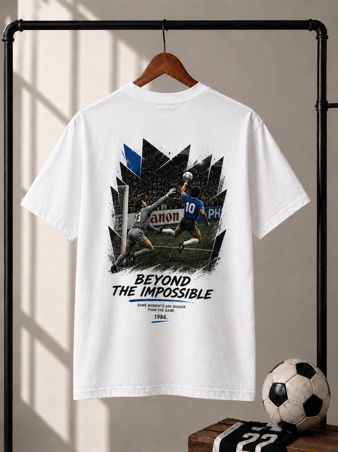T-shirt Maradona — Beyond The Impossible 1986