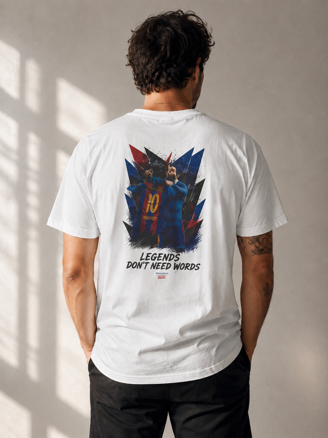 T-shirt Messi — Legends Don’t Need Words 2017